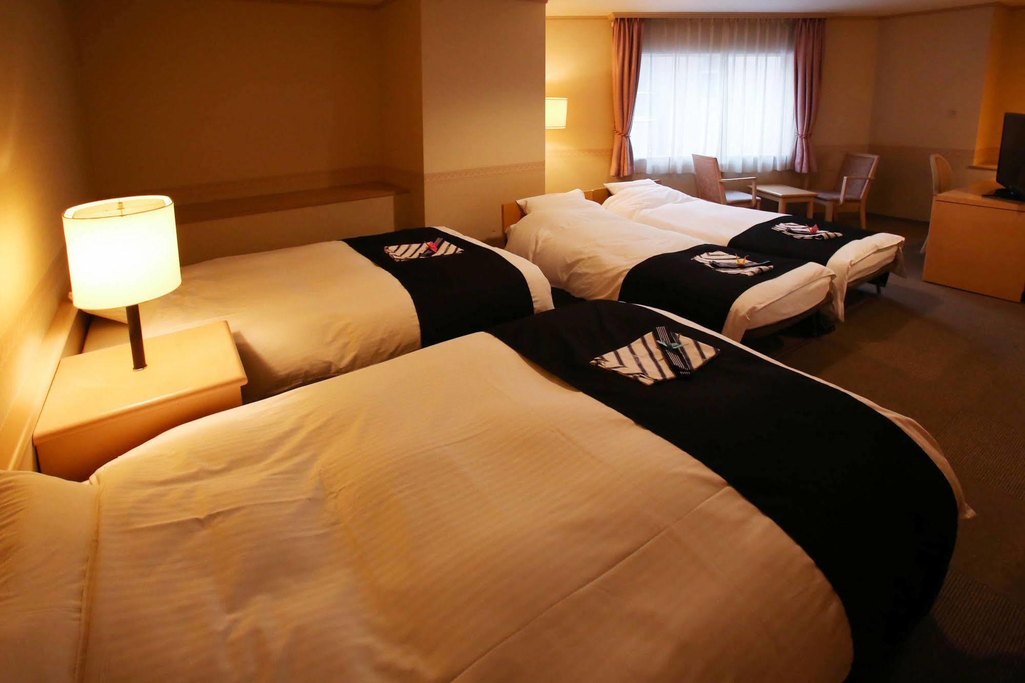 Apa Hotel Sapporo Susukino Eki Minami Bagian luar foto